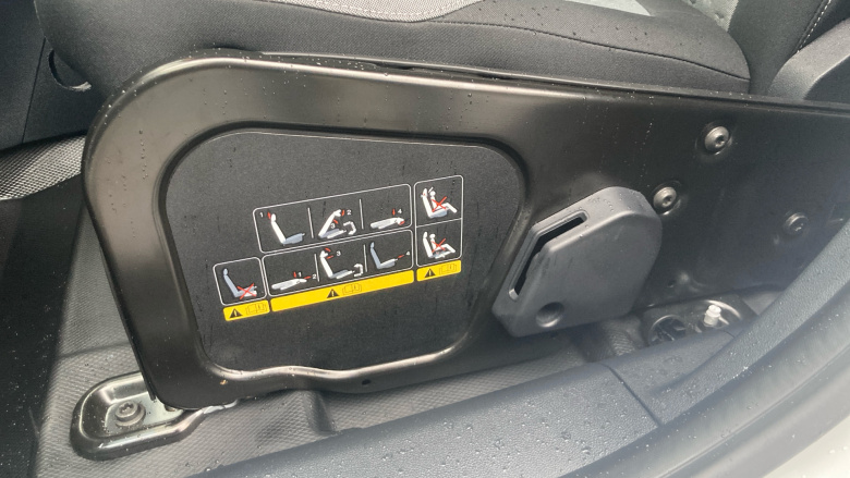 Ford Transit Courier E-Transit Courier 100kW 43kWh Limited Van Auto